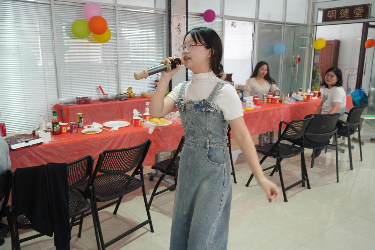 海菲團建表彰，凝聚團隊力量 