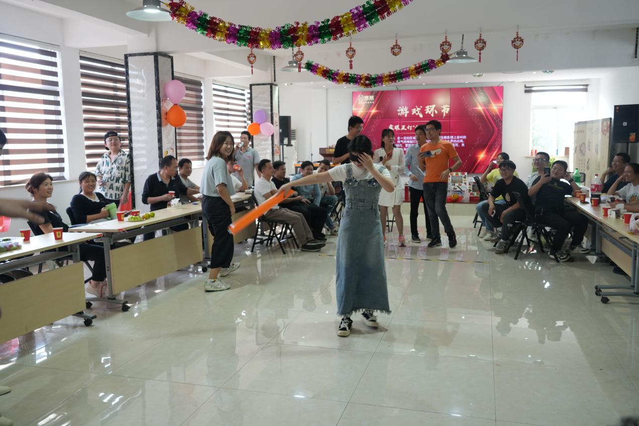 海菲團建表彰，凝聚團隊力量 