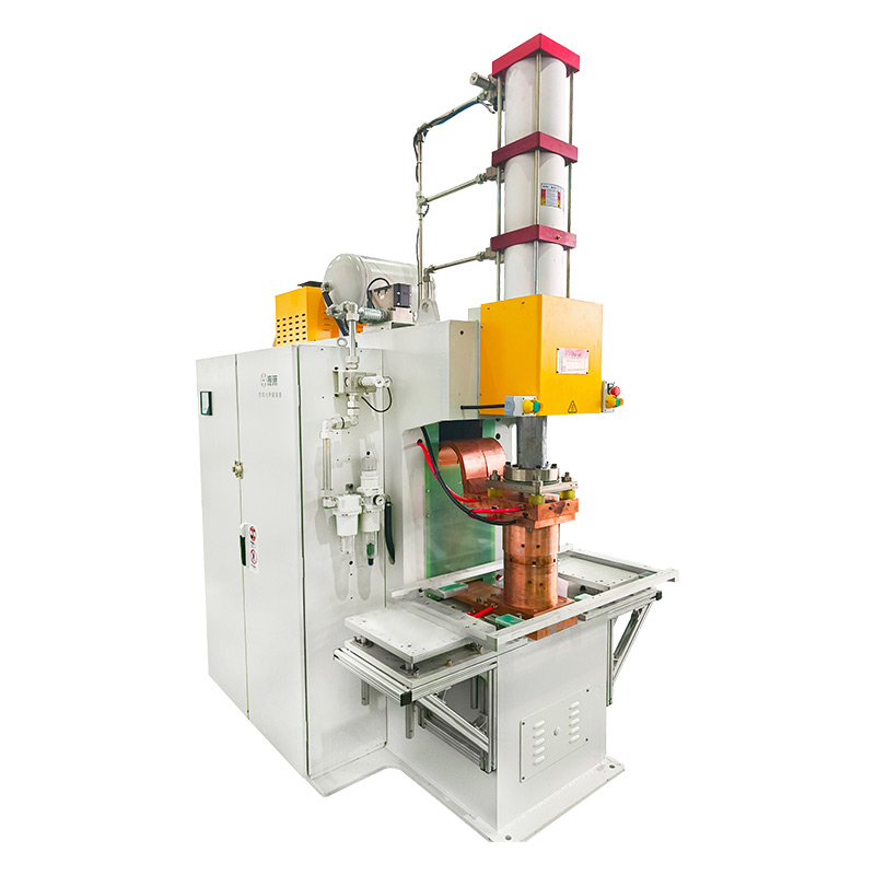 油箱儲(chǔ)能焊接專(zhuān)機(jī)