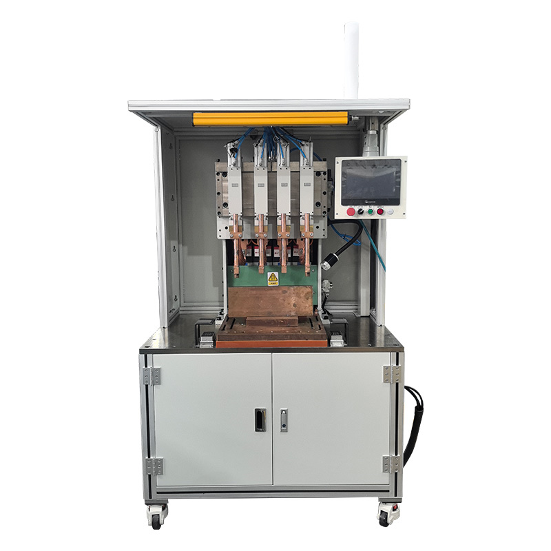 四頭中頻點(diǎn)焊機(jī)